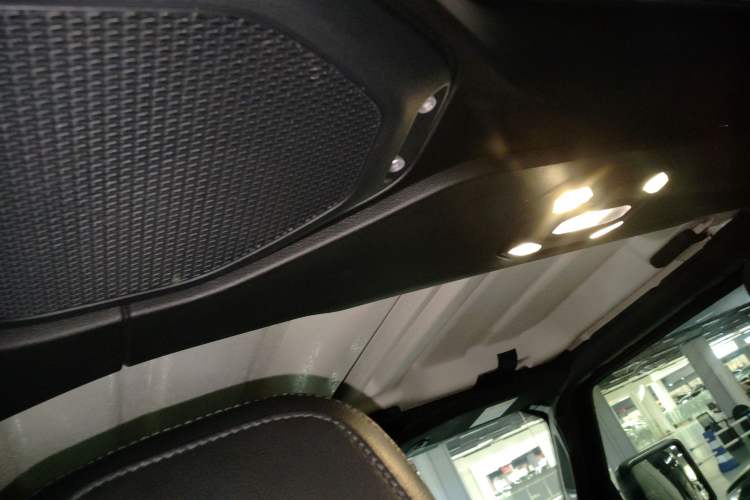 Used Jeep Wrangler New Energy 2021 Four-Door 2.0T 4xe Sahara Headliner