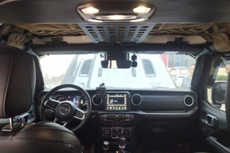 Used Jeep Wrangler New Energy 2021 Four-Door 2.0T 4xe Sahara First Edition Headliner