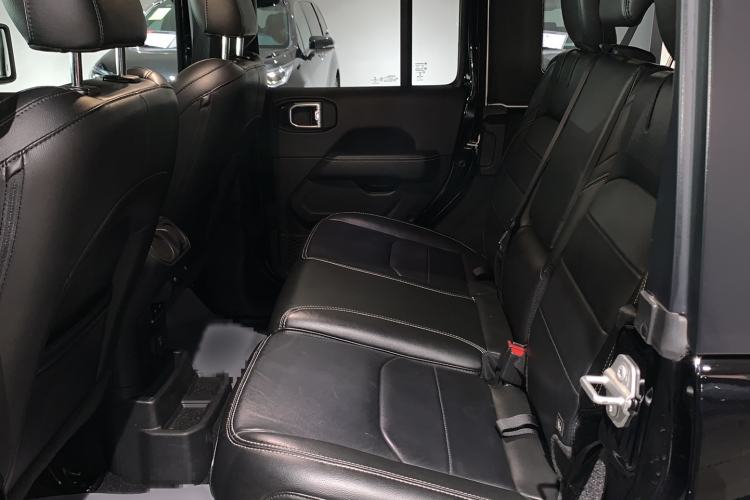 Used Jeep Wrangler New Energy 2021 Four-Door 2.0T 4xe Sahara Interior 1