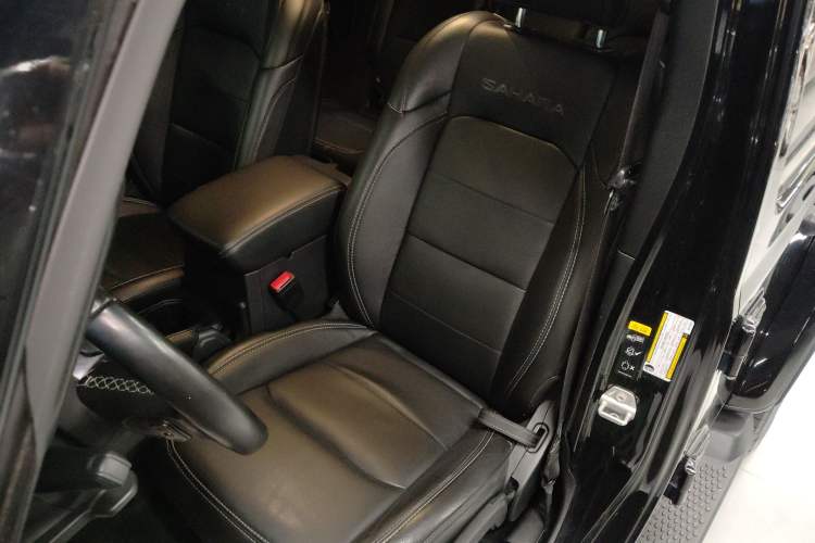 Used Jeep Wrangler New Energy 2021 Four-Door 2.0T 4xe Sahara Left Front Seat
