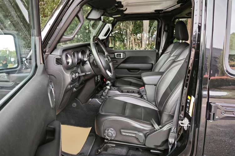 Used Jeep Wrangler New Energy 2021 Four-Door 2.0T 4xe Sahara Left Front Seat