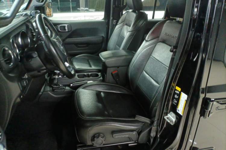 Used Jeep Wrangler New Energy 2021 Four-Door 2.0T 4xe Sahara Left Front Seat