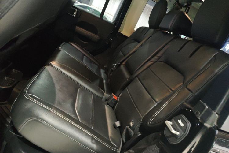 Used Jeep Wrangler New Energy 2021 Four-Door 2.0T 4xe Sahara Left Rear Seat