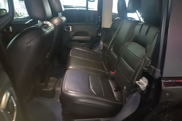 Used Jeep Wrangler New Energy 2021 Four-Door 2.0T 4xe Sahara Left Rear Seat