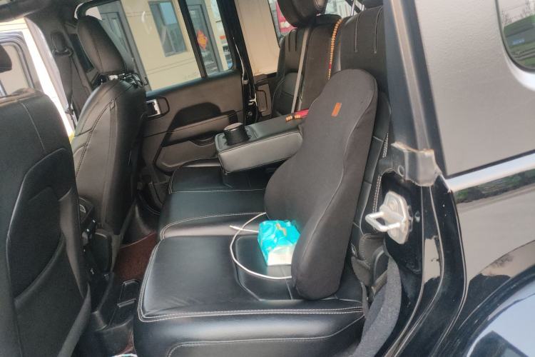 Used Jeep Wrangler New Energy 2021 Four-Door 2.0T 4xe Sahara First Edition Left Rear Seat