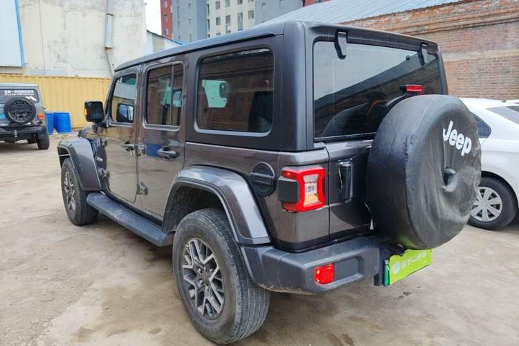 Used Jeep Wrangler New Energy 2021 Four-Door 2.0T 4xe Sahara Rear Left 45 Deg