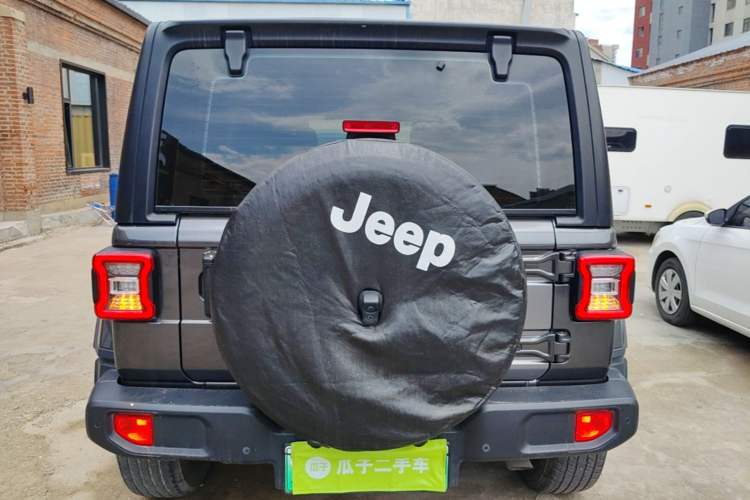Used Jeep Wrangler New Energy 2021 Four-Door 2.0T 4xe Sahara Rear