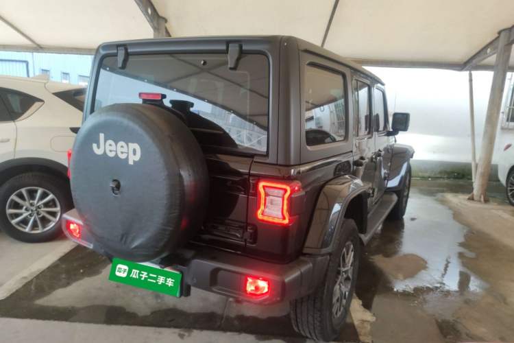 Used Jeep Wrangler New Energy 2021 Four-Door 2.0T 4xe Sahara Rear Right 45 Deg