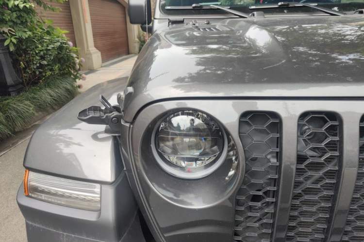 Used Jeep Wrangler New Energy 2021 Four-Door 2.0T 4xe Sahara Right Front Headlight