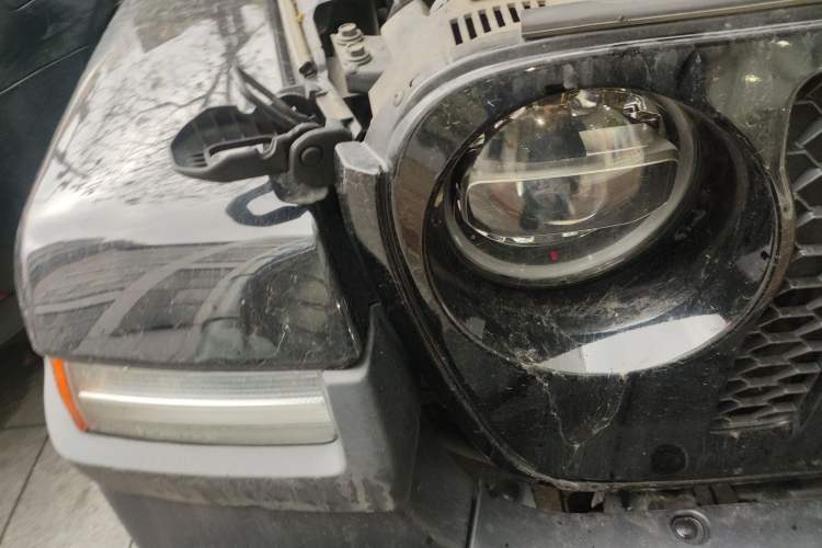 Used Jeep Wrangler New Energy 2021 Four-Door 2.0T 4xe Sahara First Edition Right Front Headlight