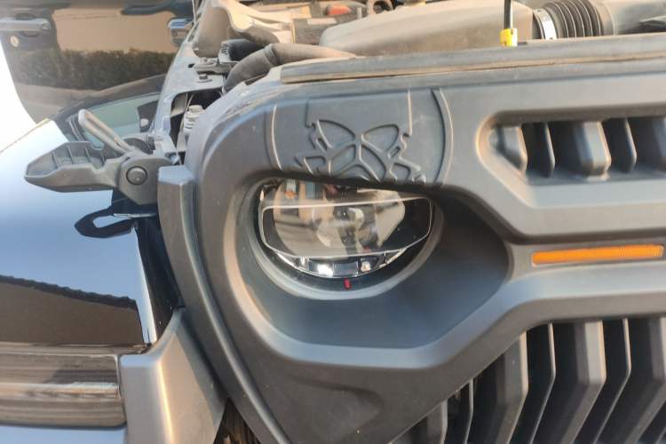 Used Jeep Wrangler New Energy 2021 Four-Door 2.0T 4xe Sahara First Edition Right Front Headlight