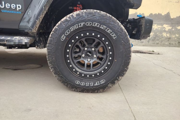 Used Jeep Wrangler New Energy 2021 Four-Door 2.0T 4xe Sahara First Edition Right Front Wheel Hub