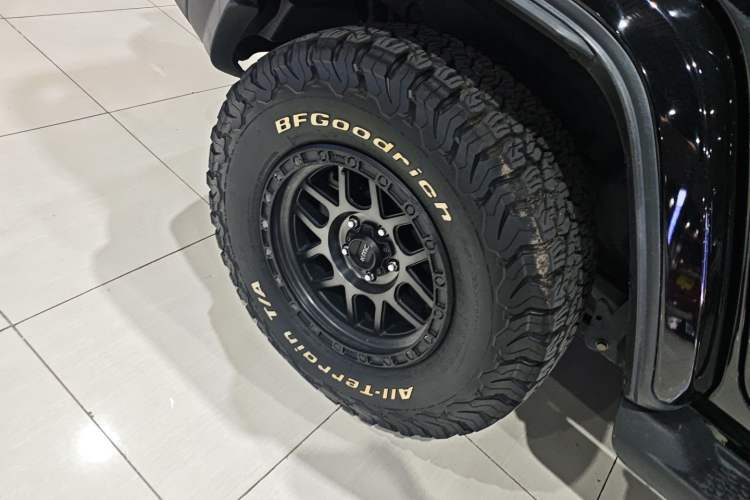 Used Jeep Wrangler New Energy 2021 Four-Door 2.0T 4xe Sahara Right Rear Wheel Hub