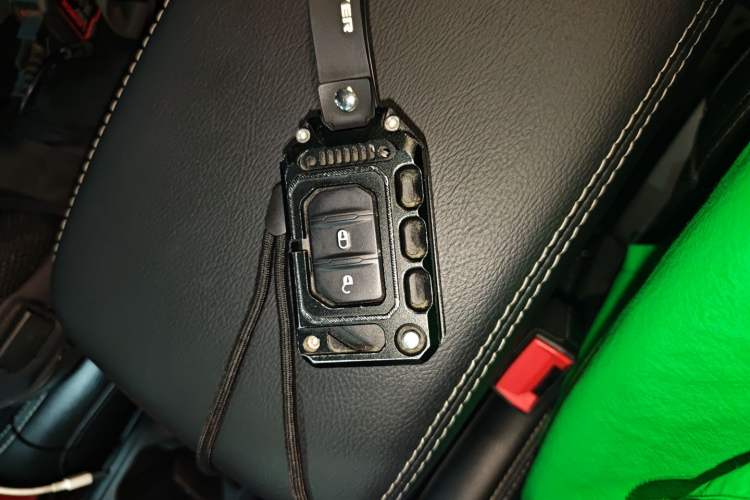 Used Jeep Wrangler New Energy 2021 Four-Door 2.0T 4xe Sahara Vehicle Key
