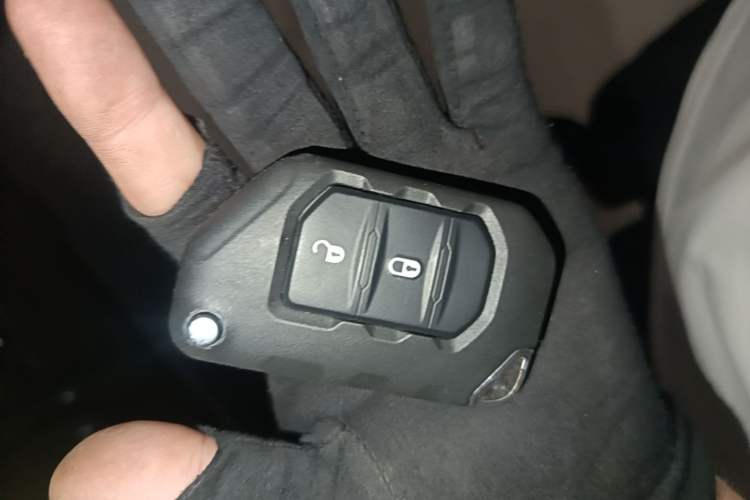 Used Jeep Wrangler New Energy 2021 Four-Door 2.0T 4xe Sahara Vehicle Key