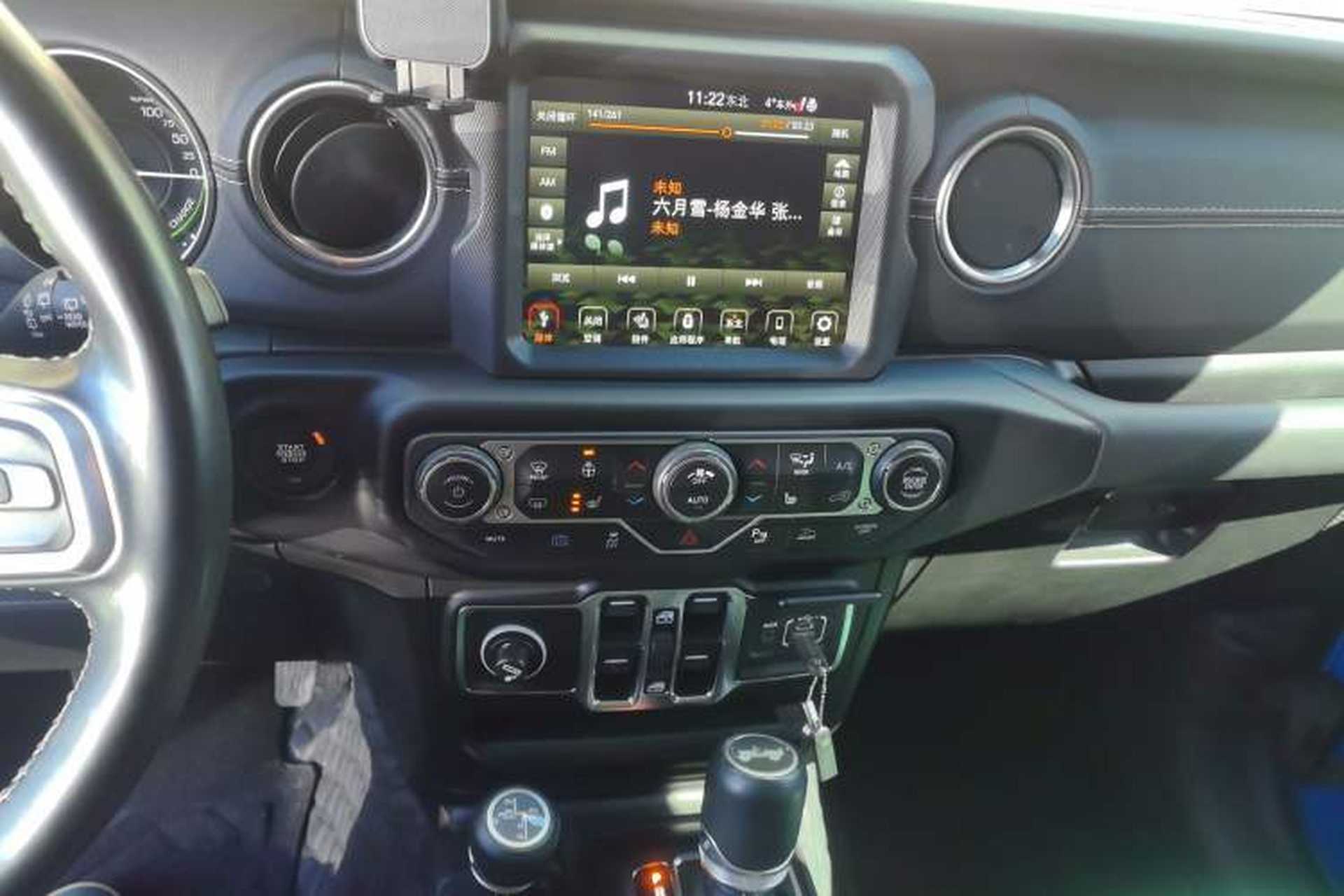 Used Jeep Wrangler New Energy 2021 Four-Door 2.0T 4xe Sahara Audio And AC Panel