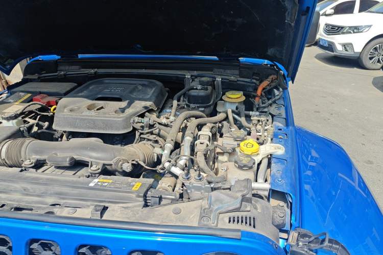 Used Jeep Wrangler New Energy 2021 Four-Door 2.0T 4xe Sahara Engine Bay Left