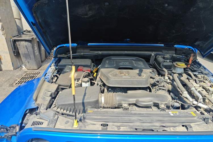 Used Jeep Wrangler New Energy 2021 Four-Door 2.0T 4xe Sahara Engine Bay Right