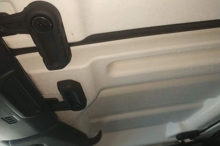 Used Jeep Wrangler New Energy 2021 Four-Door 2.0T 4xe Sahara Headliner