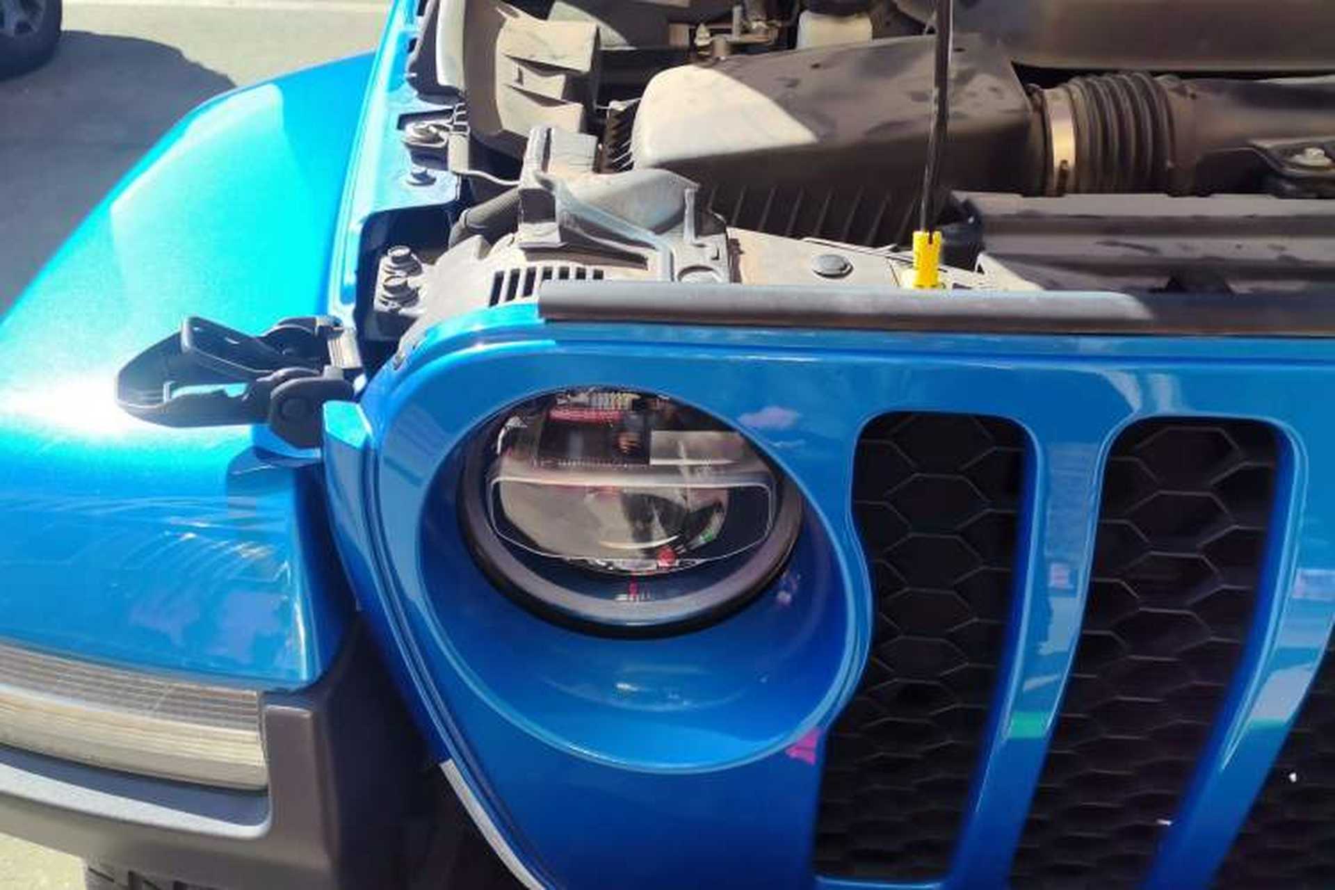 Used Jeep Wrangler New Energy 2021 Four-Door 2.0T 4xe Sahara Right Front Headlight