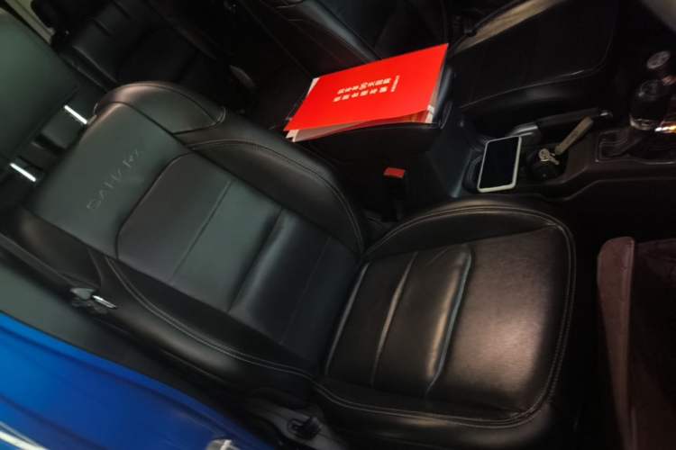 Used Jeep Wrangler New Energy 2021 Four-Door 2.0T 4xe Sahara Right Front Seat