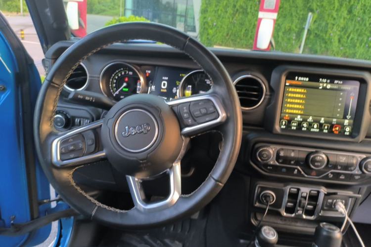 Used Jeep Wrangler New Energy 2021 Four-Door 2.0T 4xe Sahara Steering Wheel