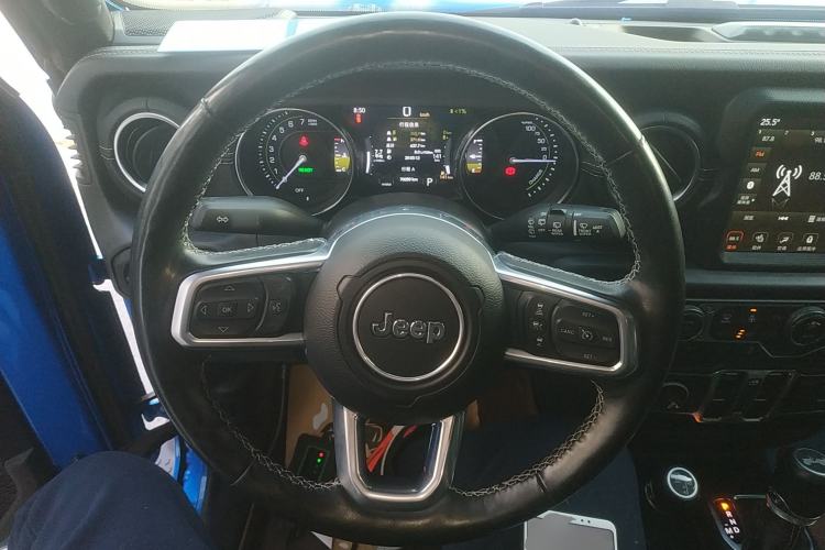 Used Jeep Wrangler New Energy 2021 Four-Door 2.0T 4xe Sahara Steering Wheel