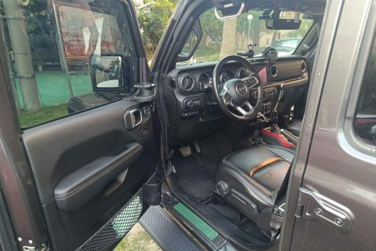 Used Jeep Wrangler New Energy 2021 Four-Door 2.0T 4xe Sahara First Edition Driver Seat