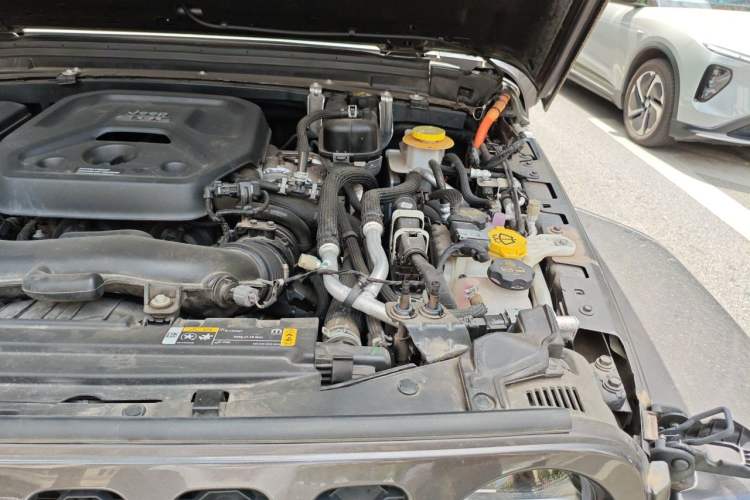 Used Jeep Wrangler New Energy 2021 Four-Door 2.0T 4xe Sahara Engine Bay Left