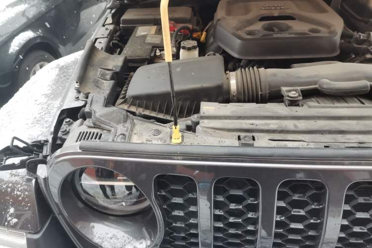 Used Jeep Wrangler New Energy 2021 Four-Door 2.0T 4xe Sahara Engine Bay Right