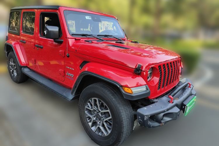 Used Jeep Wrangler New Energy 2021 Four-Door 2.0T 4xe Sahara Front Right 45 Deg