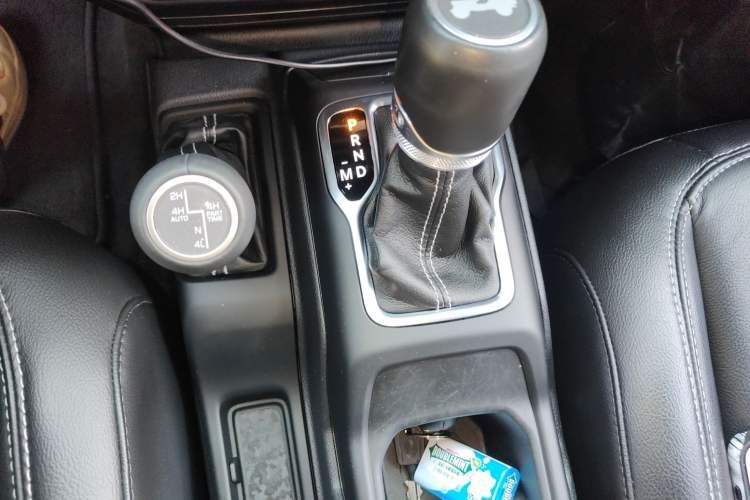 Used Jeep Wrangler New Energy 2021 Four-Door 2.0T 4xe Sahara Gear Lever