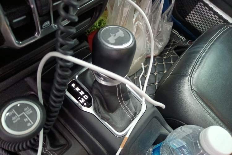 Used Jeep Wrangler New Energy 2021 Four-Door 2.0T 4xe Sahara Gear Lever