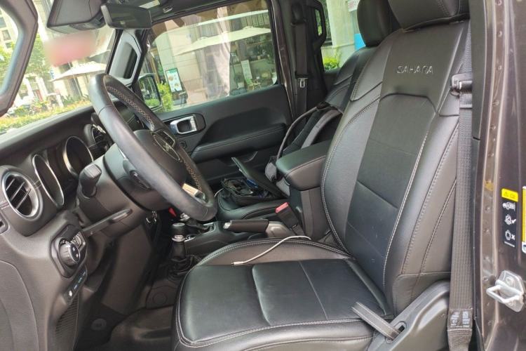 Used Jeep Wrangler New Energy 2021 Four-Door 2.0T 4xe Sahara Left Front Seat