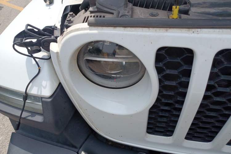 Used Jeep Wrangler New Energy 2021 Four-Door 2.0T 4xe Sahara Right Front Headlight