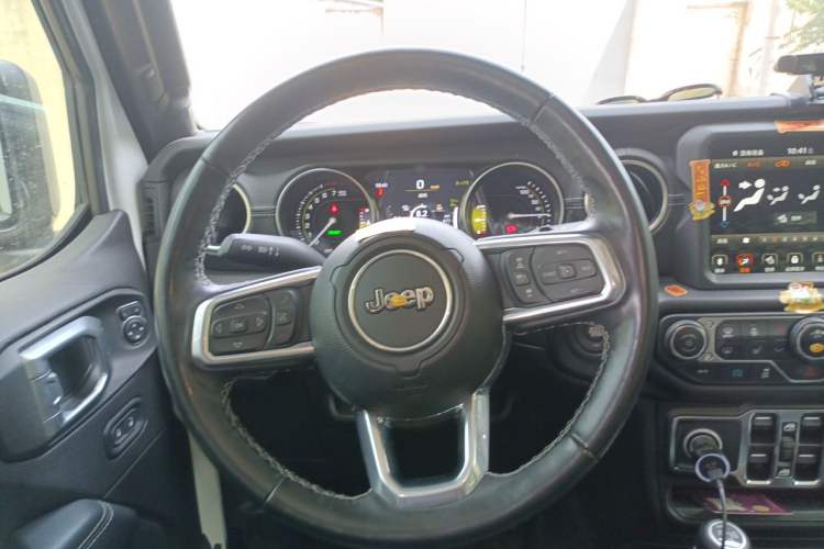 Used Jeep Wrangler New Energy 2021 Four-Door 2.0T 4xe Sahara Steering Wheel