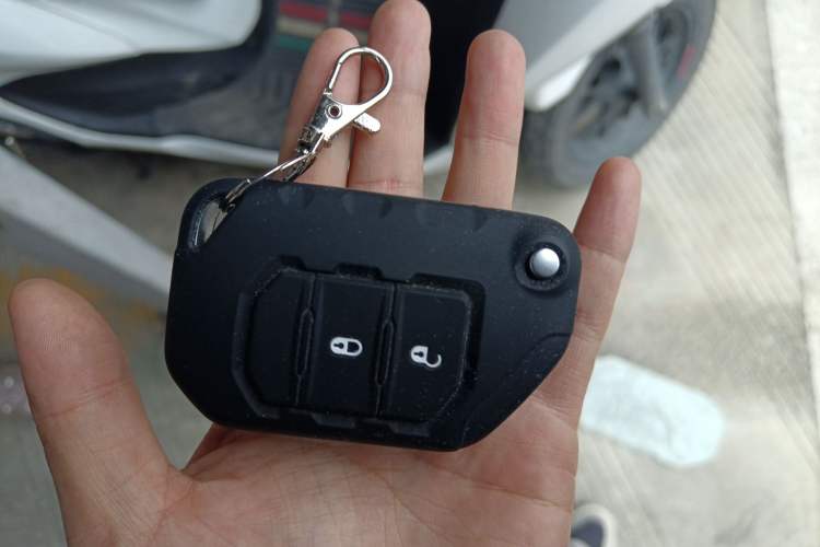 Used Jeep Wrangler New Energy 2021 Four-Door 2.0T 4xe Sahara Vehicle Key
