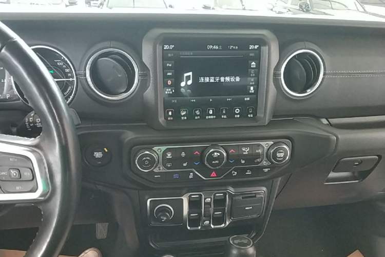 Used Jeep Wrangler New Energy 2021 Four-Door 2.0T 4xe Sahara Audio And AC Panel