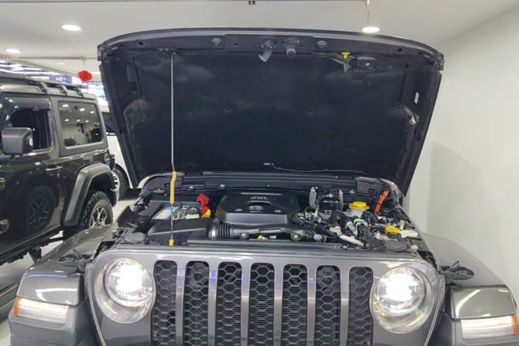 Used Jeep Wrangler New Energy 2021 Four-Door 2.0T 4xe Sahara First Edition Engine Bay