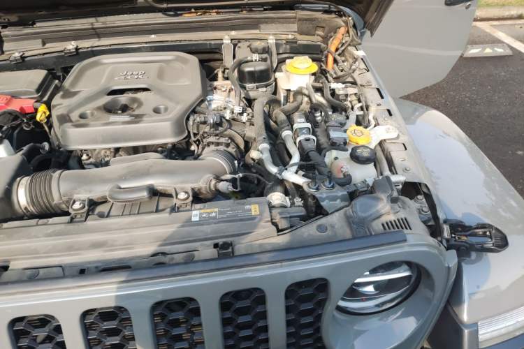 Used Jeep Wrangler New Energy 2021 Four-Door 2.0T 4xe Sahara Engine Bay Left
