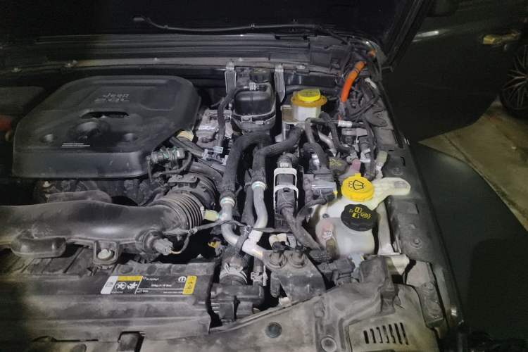 Used Jeep Wrangler New Energy 2021 Four-Door 2.0T 4xe Robin Hood Engine Bay Left