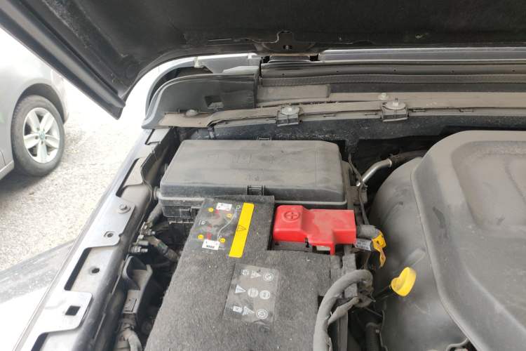 Used Jeep Wrangler New Energy 2021 Four-Door 2.0T 4xe Sahara Engine Bay Right