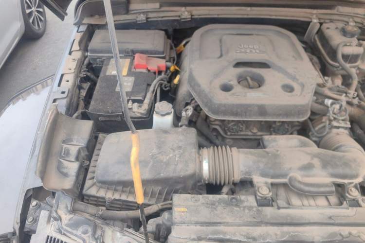 Used Jeep Wrangler New Energy 2021 Four-Door 2.0T 4xe Sahara Engine Bay Right