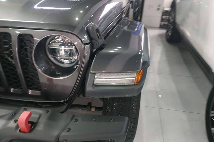 Used Jeep Wrangler New Energy 2021 Four-Door 2.0T 4xe Sahara Left Front Headlight