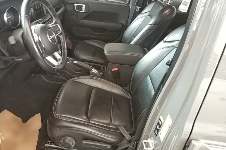 Used Jeep Wrangler New Energy 2021 Four-Door 2.0T 4xe Sahara Left Front Seat