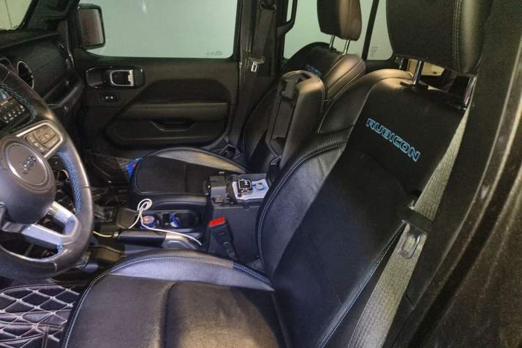 Used Jeep Wrangler New Energy 2021 Four-Door 2.0T 4xe Robin Hood Left Front Seat