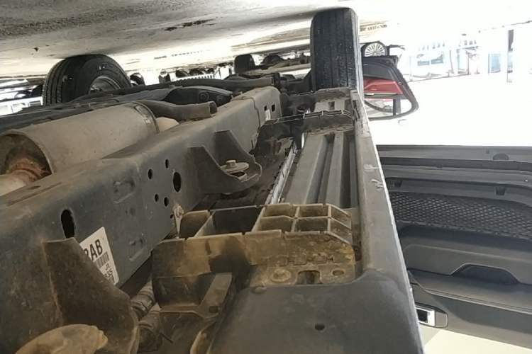 Used Jeep Wrangler New Energy 2021 Four-Door 2.0T 4xe Sahara Left Side Sill