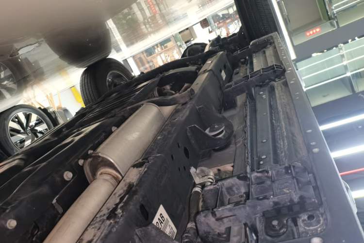 Used Jeep Wrangler New Energy 2021 Four-Door 2.0T 4xe Sahara Left Side Sill