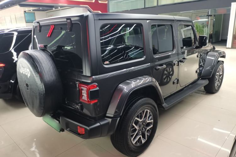 Used Jeep Wrangler New Energy 2021 Four-Door 2.0T 4xe Sahara Rear Right 45 Deg