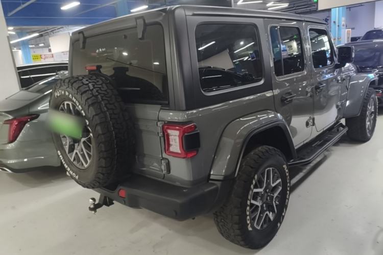 Used Jeep Wrangler New Energy 2021 Four-Door 2.0T 4xe Sahara First Edition Rear Right 45 Deg